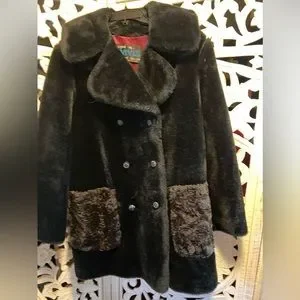 Davis of Boston | Jackets & Coats | Vintage Coat Styled By Davis